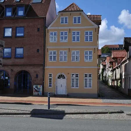 Hafenblick Vom Kapitaenshaus Apartment Flensburg Exterior photo