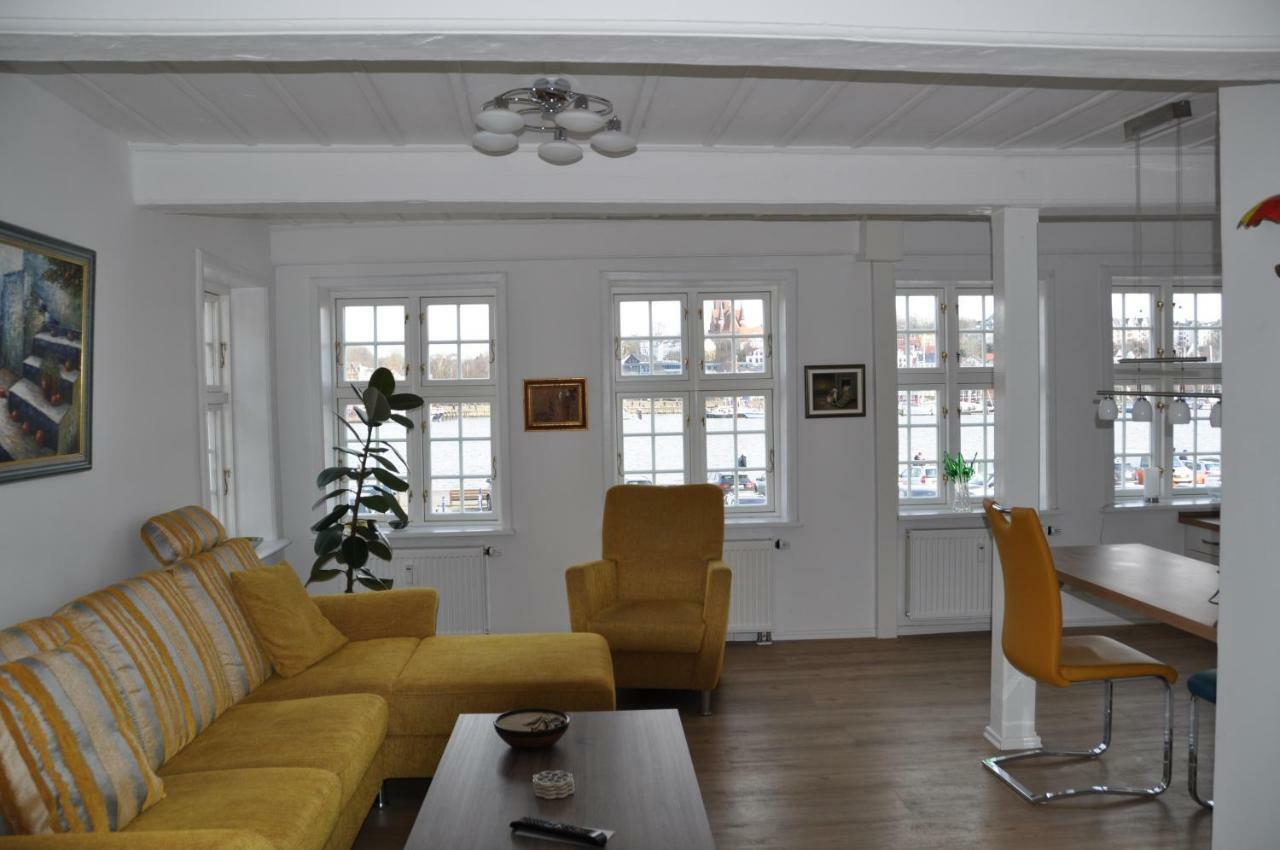 Hafenblick Vom Kapitaenshaus Apartment